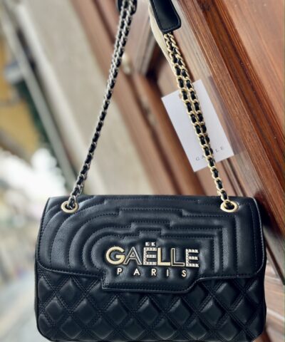 Gaëlle Paris